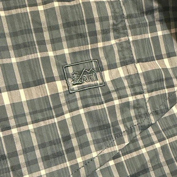 REI Green Plaid Long Sleeve Button Up Shirt - Picture 5 of 7